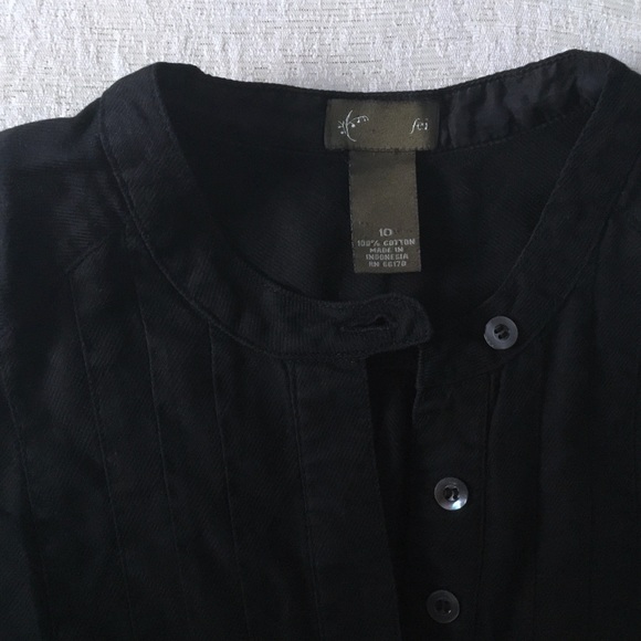 Fei Sleeveless Tunic Woman’s Size 10 Black Button Front Side Slits - Picture 4 of 10